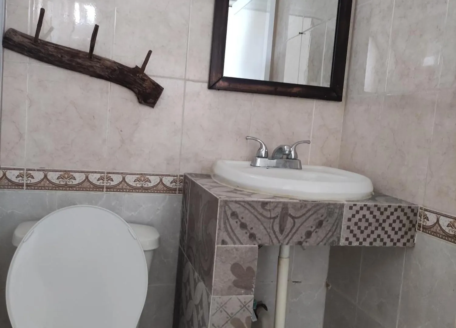 The All Inclusive Hostel - Food, Drinks And Transportation To The Beach And Cenotes Tulum