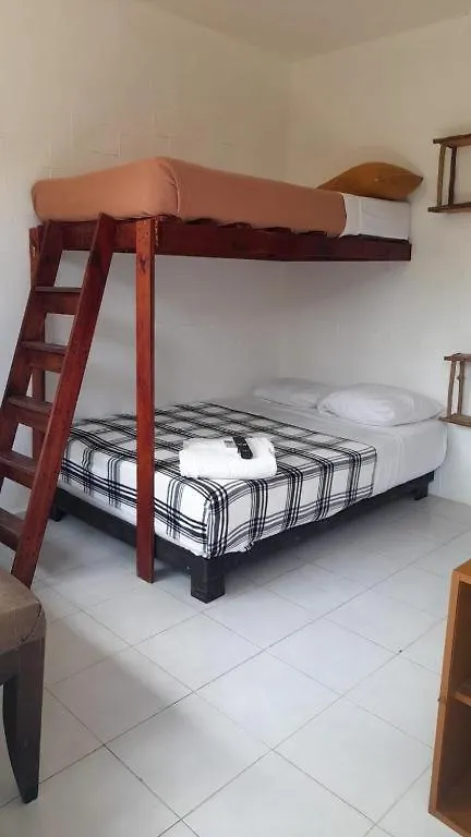 The All Inclusive Hostel - Food, Drinks And Transportation To The Beach And Cenotes Tulum