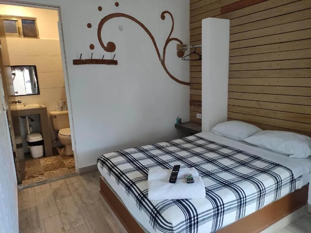 The All Inclusive Hostel - Food, Drinks And Transportation To The Beach And Cenotes Tulum 0*,  Mexico